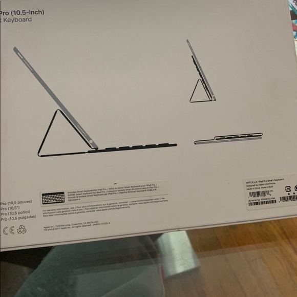 Electronics!!! Brand new Apple Products! - Picture 4 of 4